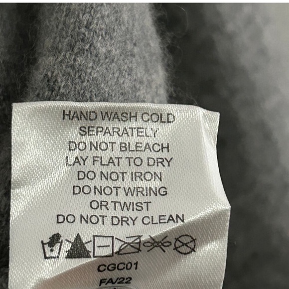 Quince Mongolian Shrunken Cashmere Heather Grey sweater sz L - Picture 8 of 8